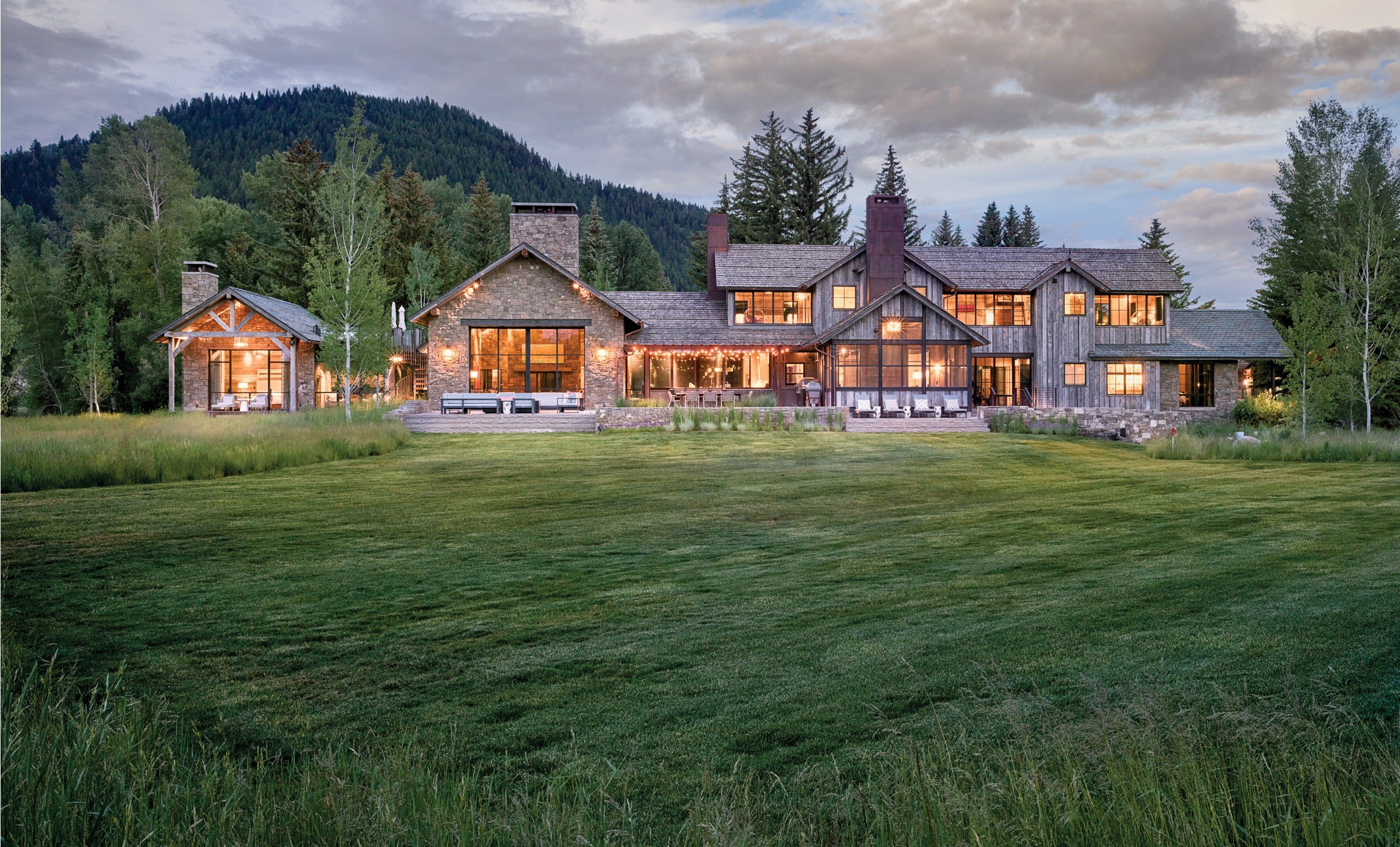 A Retreat With Dual Views In Jackson Hole Mountain Living