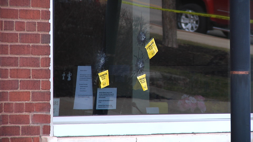 Shots Fired At Zanesville City Hall Whiz Fox Marquee Broadcasting