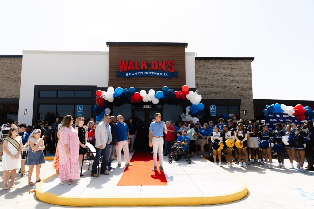Walk-On's in Carencro Grand Opening