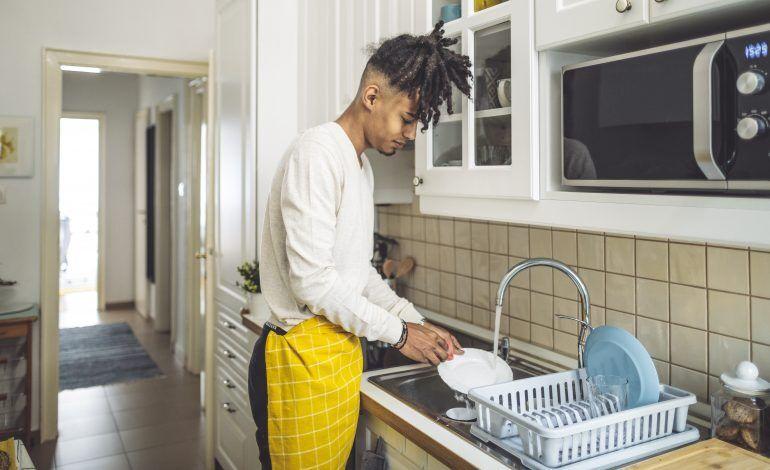 Federal Loans Are Paused Until 2021 — Should You Pay Anyway?