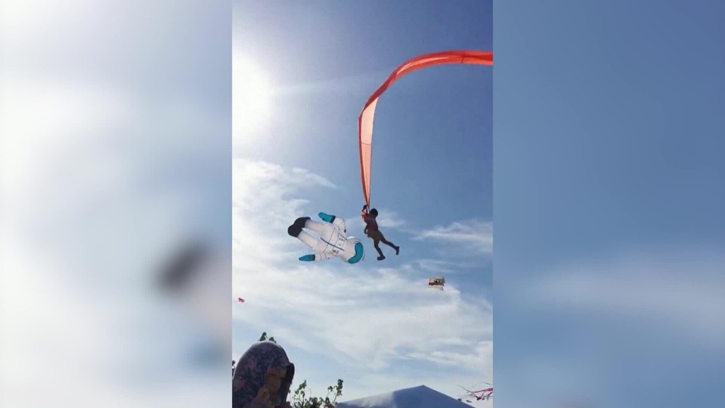 A 3 Year Old Girl In Taiwan Was Caught In A Kite And Swept High Into The Air
