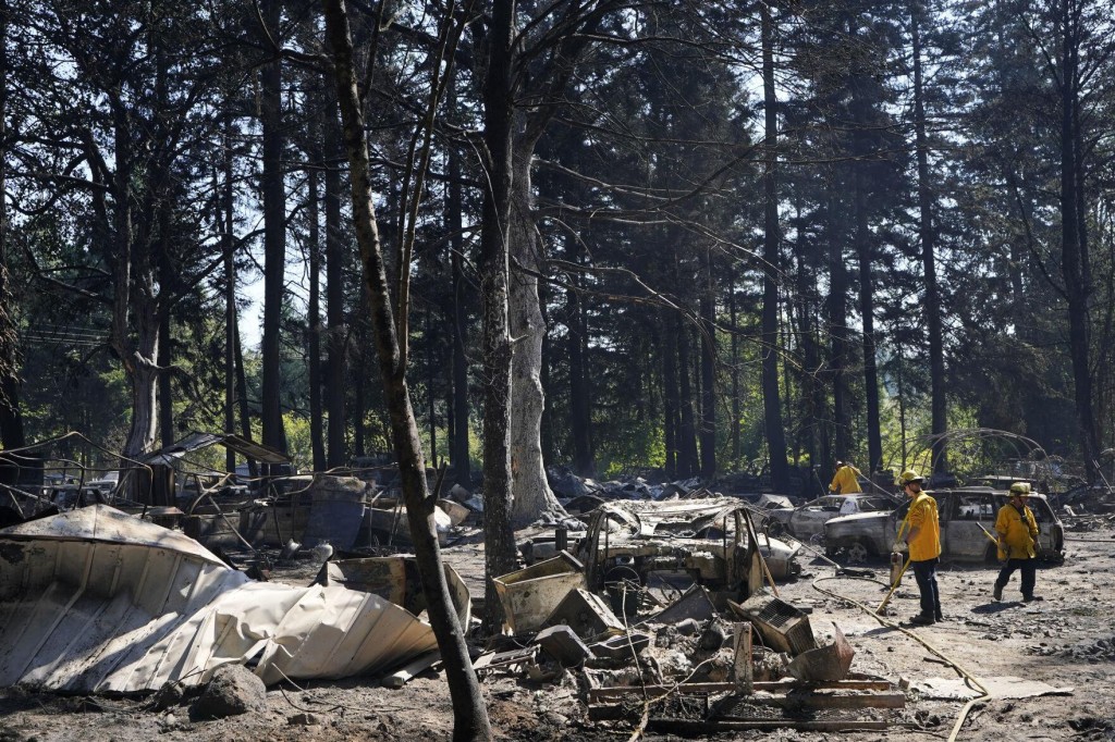 Pacific Northwest Fires Burn Hundreds Of Homes; Oregon Governor Says Communities Largely Destroyed