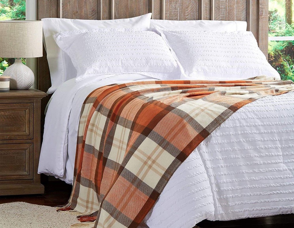 3 Quick Ways To Spruce Up Your Home With Fall Décor