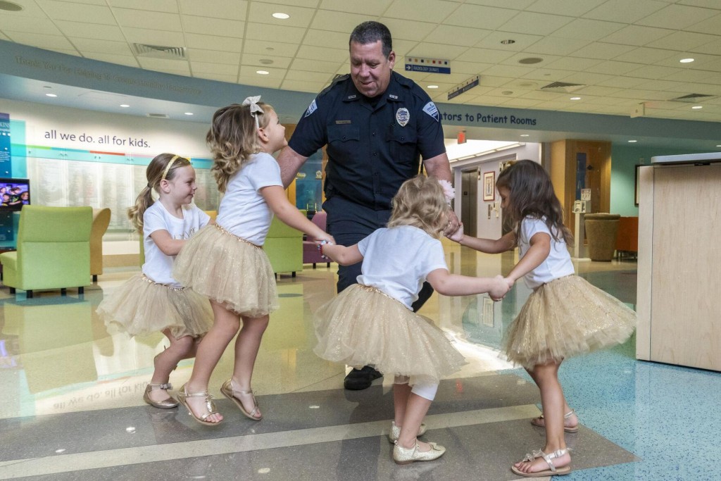 In Good News: Brave Group Of Young Cancer Survivors Known As The Tutu Girls Reunites