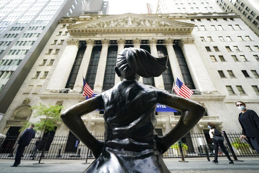 Big Business, Big Stories: Go Behind Scenes Of Wall Street, Silicon Valley