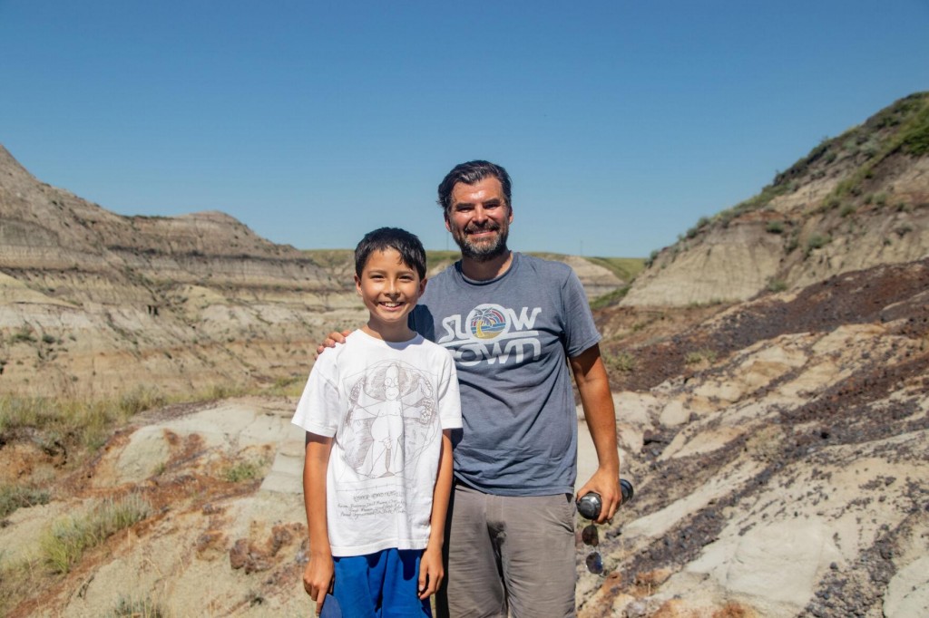 A 12 Year Old Found A 69 Million Year Old Dinosaur Fossil While Hiking With His Dad