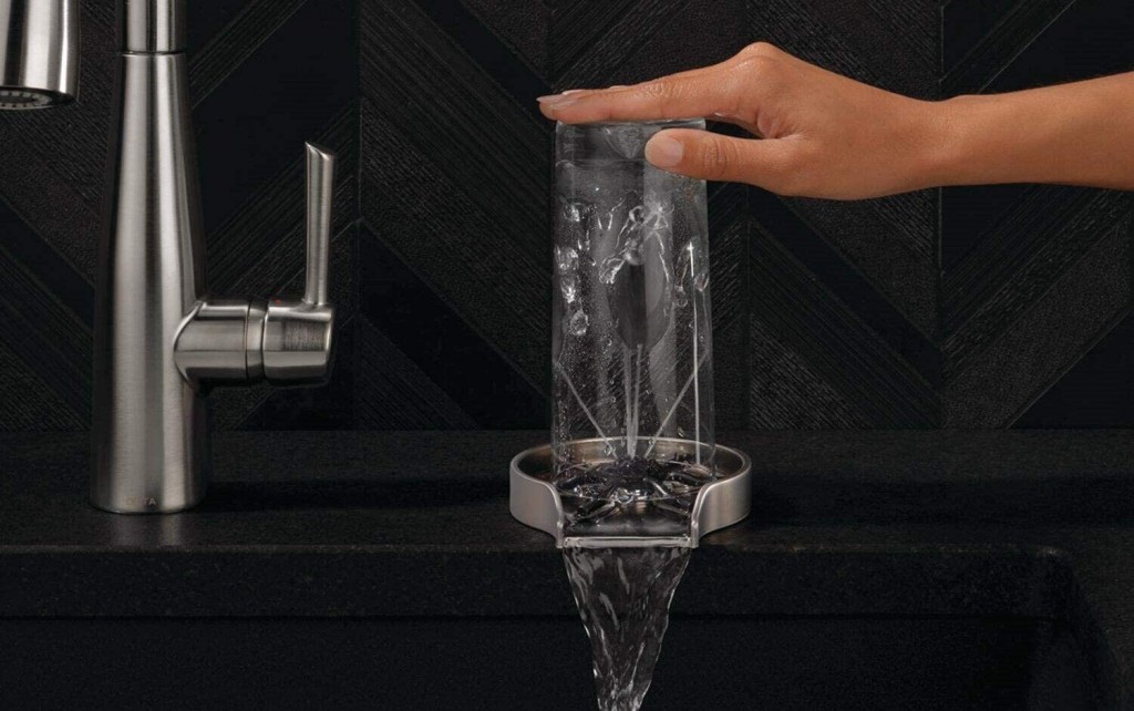 Buying Guide: Delta’s Glass Rinser Is A Must Have Accessory For Your Kitchen Sink