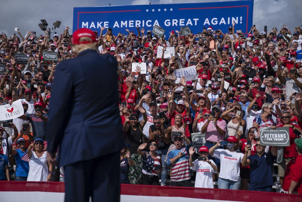 As Virus Cases Climb, Trump Rallies Keep Packing In Thousands