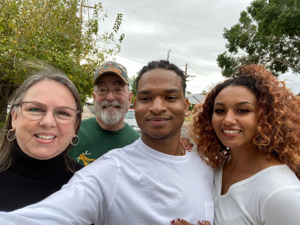 A Bittersweet Thanksgiving For The Grandmother And Teenager Who Met Via An Accidental Text In 2016
