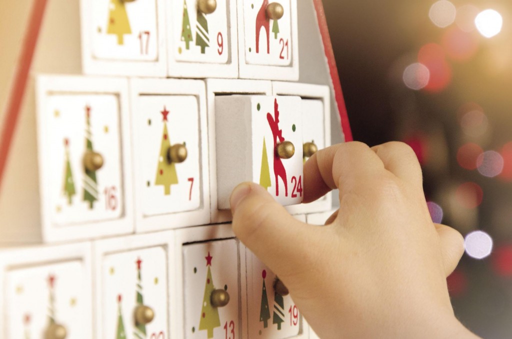Christmas Countdown: A Week By Week Guide To Minimize Stress As The Big Day Approaches