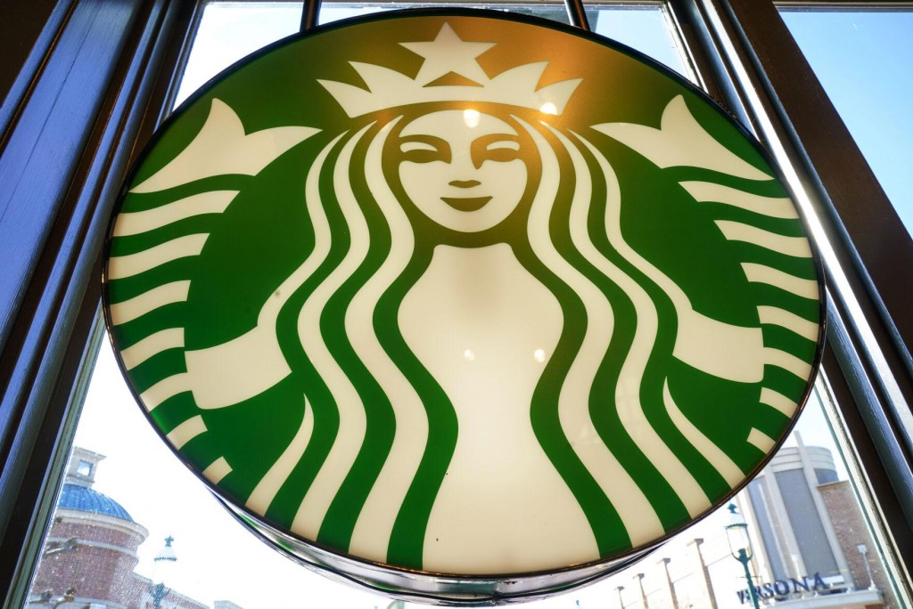 Starbucks Giving Free Coffee To Front Line Workers In December