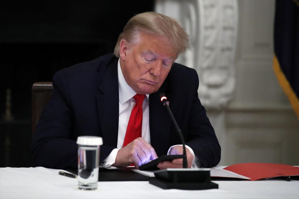 Far Right Platform Parler Shunned As Trump Seeks New Online Megaphone