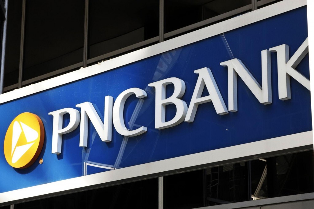 Chicago Bank Robber Nabbed After Allegedly Demanding $10,000, Handing Photo Id To Teller