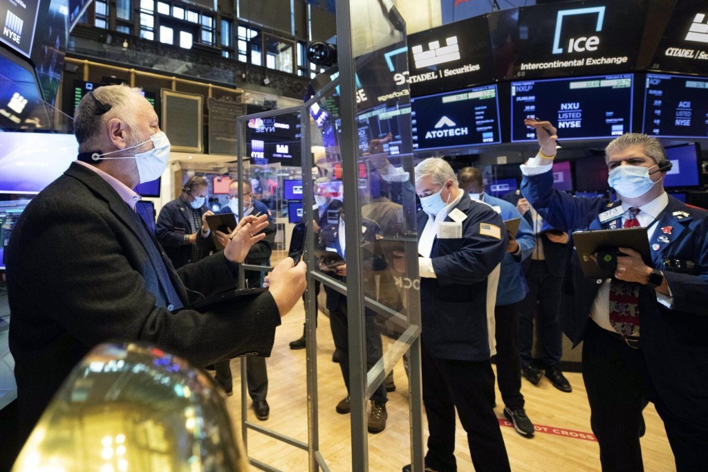 Global Shares Rise Amid Hopes For Global Economic Rebound