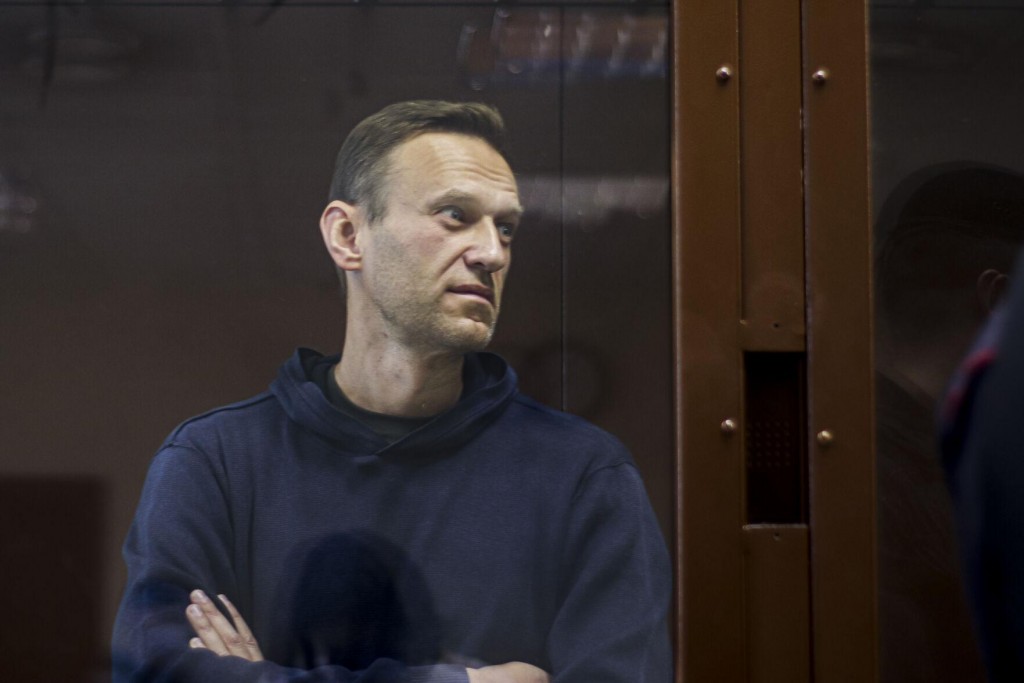 In New Tactic, Navalny Supporters To Rally In Courtyards