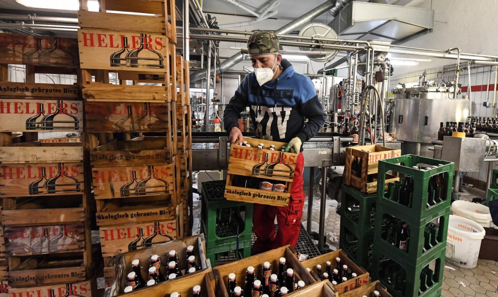Lockdowns Weigh On German Beer Sales, Hurt Small Brewers