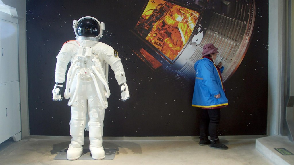 Mars Mission Inspires Growing Fan Base Back In China