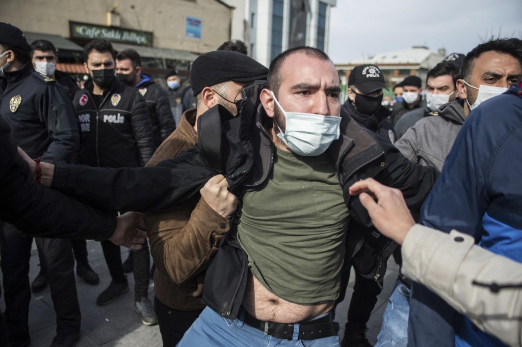 Turkey: 9 Detained Over Student Protests Against New Rector