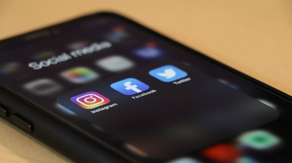 6 Strategies For Cooling It Down On Social Media
