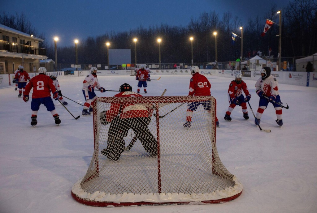 World’s Longest Hockey Game Played In Deep Freeze In Alberta. See Scenes From The Game.