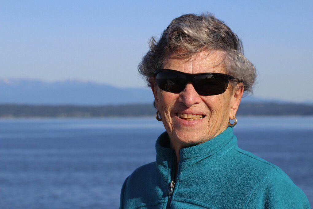 90 Year Old Seattle Woman Walks 6 Miles Through Snow For Vaccine