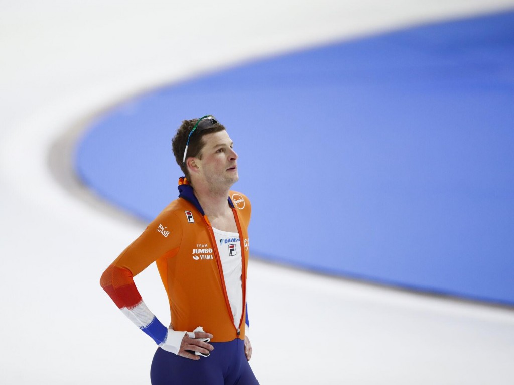 Dutch Finance Minister’s Skating Tweet Lands Him On Thin Ice