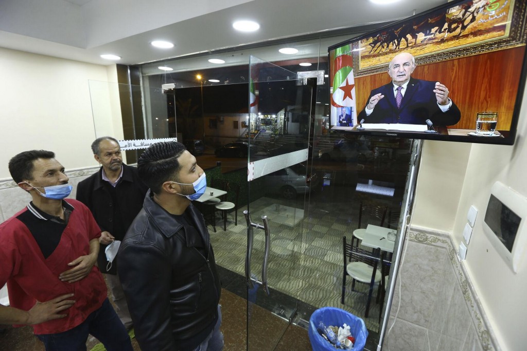 Algeria Frees Imprisoned Journalist, Pro Democracy Activists