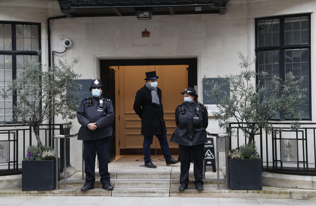 Palace: Prince Philip Has Infection, Will Stay In Hospital