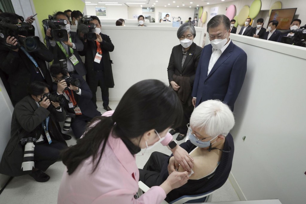 Asia Today: 1st Vaccines Reach Arms In S. Korea, Hong Kong