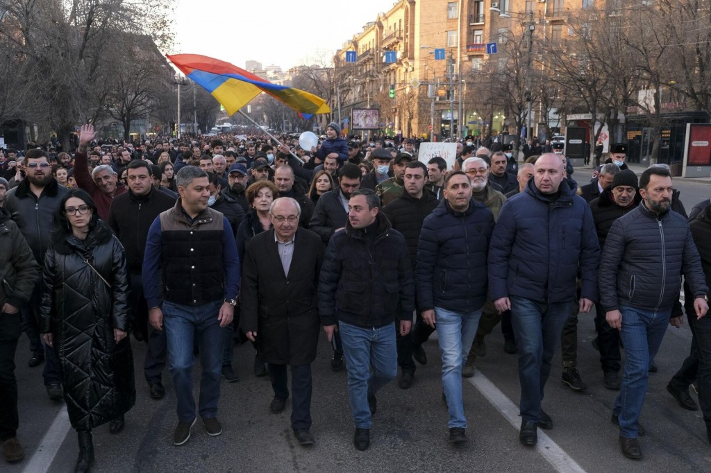 Armenia’s Political Tensions Heat Up With Rival Rallies
