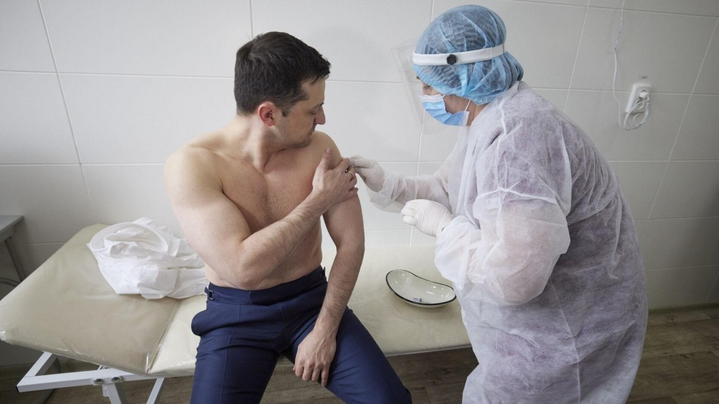 Ukraine’s Leader Gets Vaccine Shot To Dispel Public Doubts
