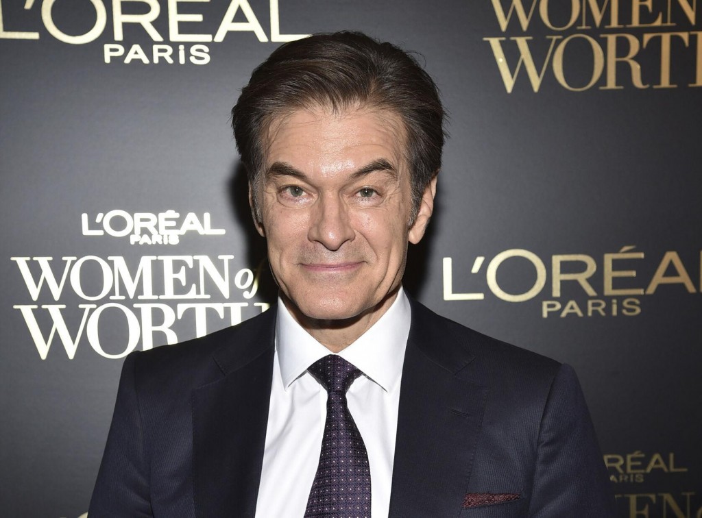 ‘dr. Oz’ Aids Police In Resuscitating Man At Newark Airport