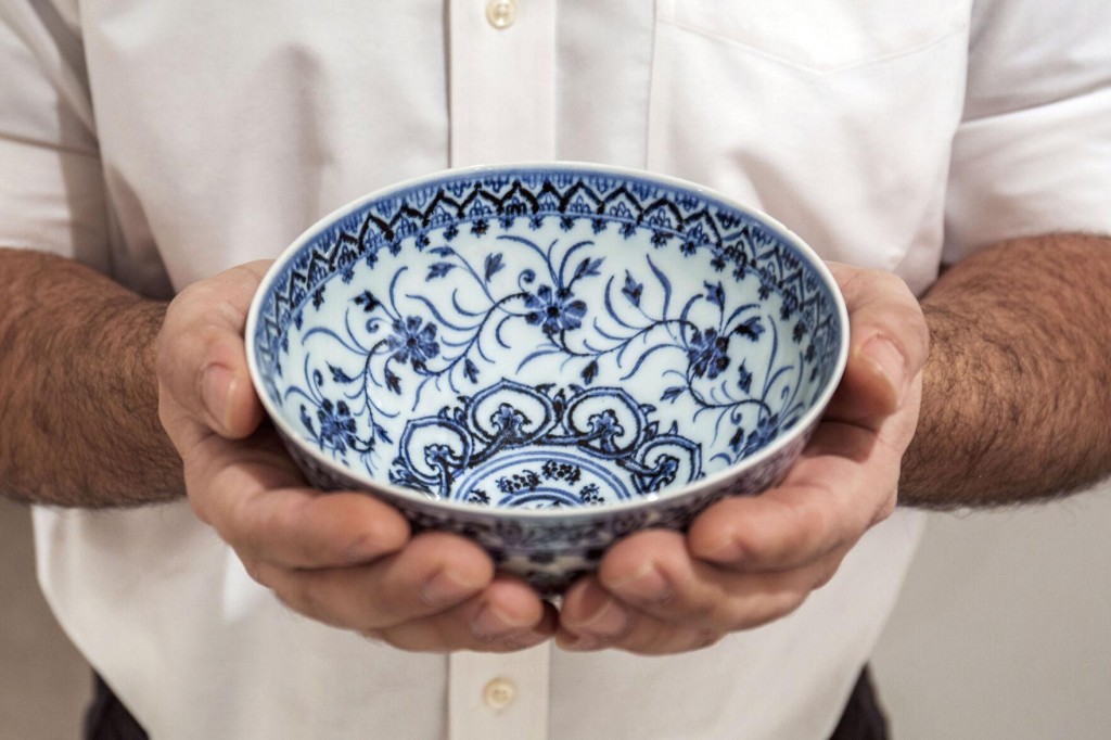 15th Century Bowl Found At Yard Sale Sells For $722,000