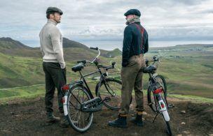 ‘men In Kilts’: Sam & Graham Bike The Highlands, And Graham Fights Off His Fear Of Heights (recap)