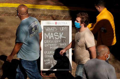 Why You Should Wear A Face Mask Even If Your State Doesn’t Require It