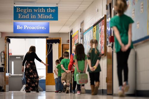 Teachers’ Unions Are Cautious About The New Cdc Guidelines On Social Distancing In Schools