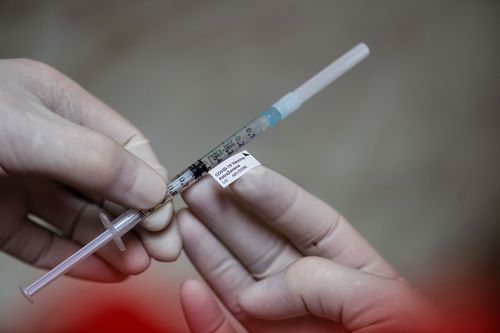 Fda, Cdc Advisers Say To Expect A Lot Of Questions About Astrazeneca Covid 19 Vaccine