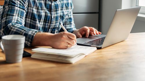 Are You Eligible For The Fcc’s Emergency Internet Discount Program? Here’s How To Find Out