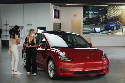 You Can Now Use Bitcoin To Buy A Tesla