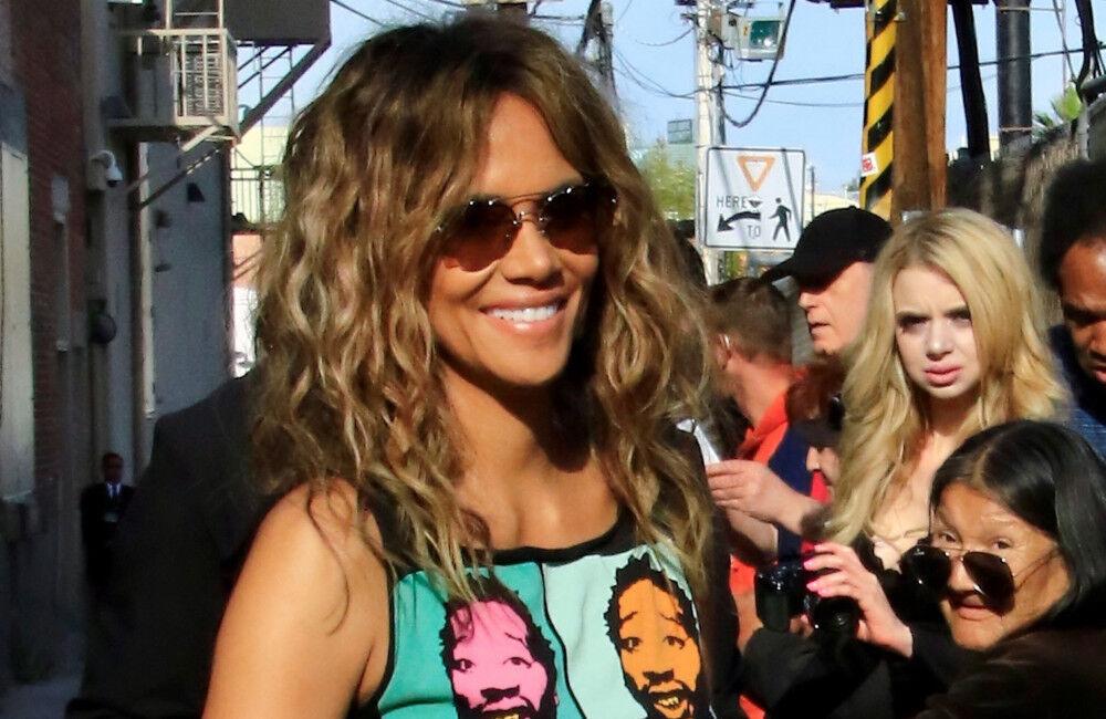 Halle Berry Takes ‘cold Hot Showers”‘to Recover From Workouts
