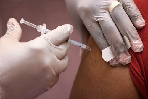 Cdc Study Finds Pfizer, Moderna Vaccines Are 90% Effective After Two Doses In Real World Conditions