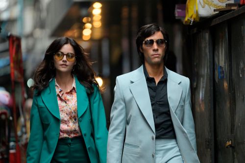 ‘the Serpent’ Sinks Its Teeth In With A True Crime Tale Set In The 1970s