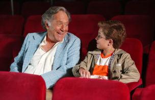 Farewell Pops! See How ‘the Goldbergs’ Paid Tribute To George Segal (video)