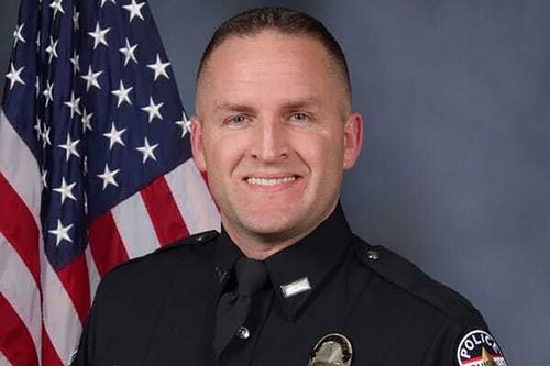 Trial For Former Officer Charged In Connection With Breonna Taylor’s Shooting Pushed To 2022
