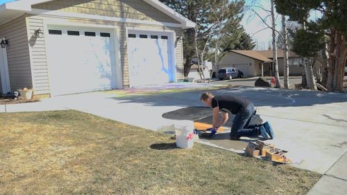 Local Doctor Hopes To Inspire Others By Creating Stunning Driveway Chalk Art