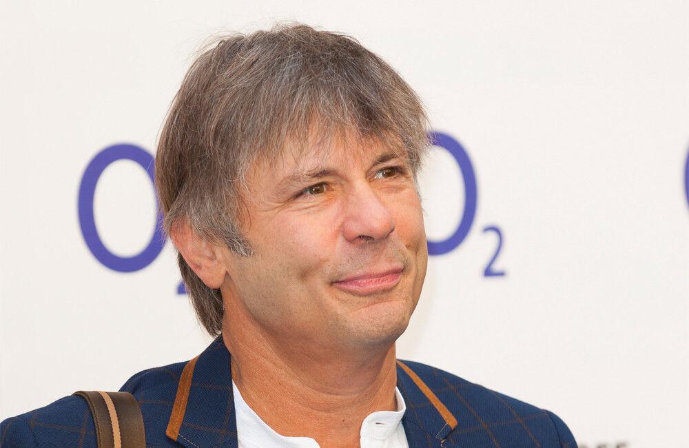 Iron Maiden’s Bruce Dickinson Announces Spoken Word Tour For August