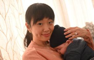 ‘zoey’s Extraordinary Playlist’: Alice Lee On Emily’s Postpartum Depression & Relationship With David