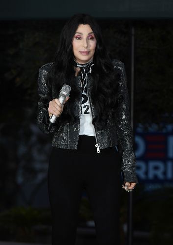 Cher Apologizes For ‘not Appropriate’ George Floyd Tweet