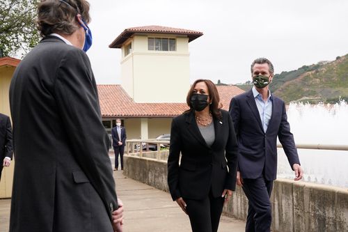 Vp Harris Is The Latest White House Official To Appear With California Gov. Newsom Amid Recall Effort