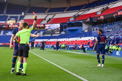 Neymar Sees Red As Lille Stuns Paris Saint Germain In Ligue 1 Title Showdown